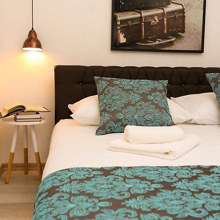 Central Located Guest House Мостар Экстерьер фото